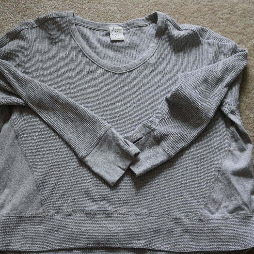 Gray Long Sleeve Women's Top